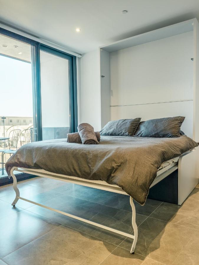 Brand New Studio Near The Beach, Gibraltar Eksteriør billede